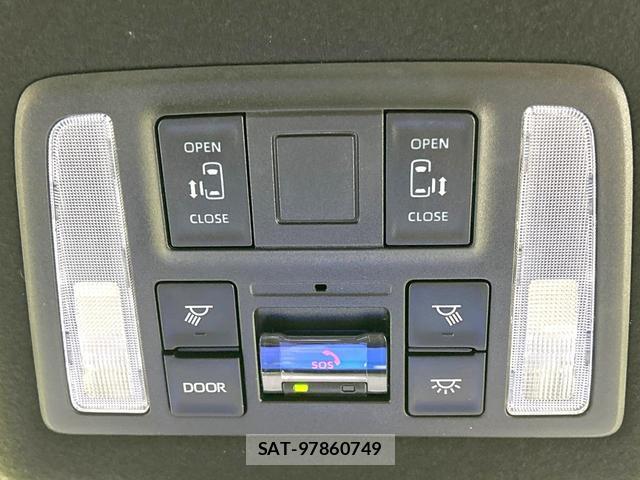 Toyota NOAH 2026-04 8873802-5