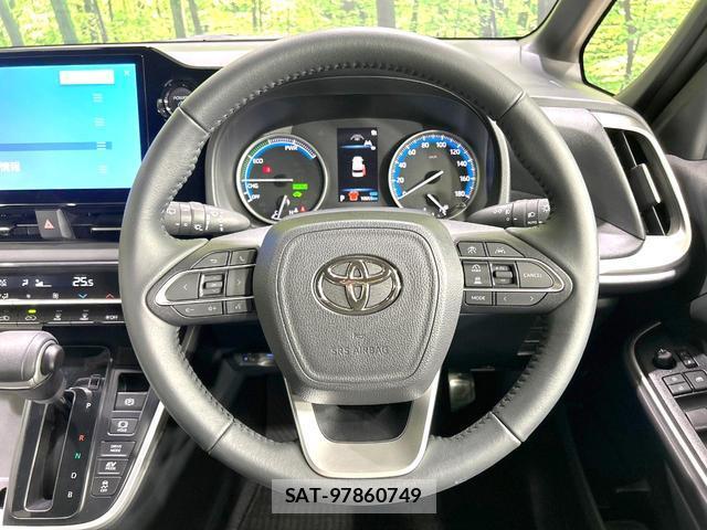 Toyota NOAH 2026-04 8873802-7