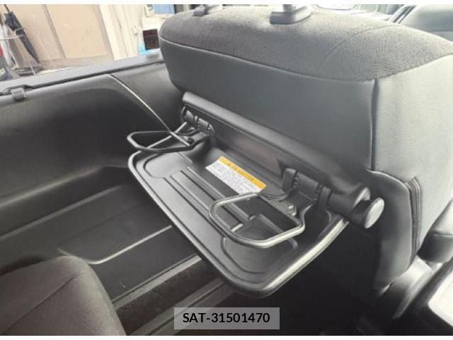 Toyota NOAH 2025-09 8873814-14