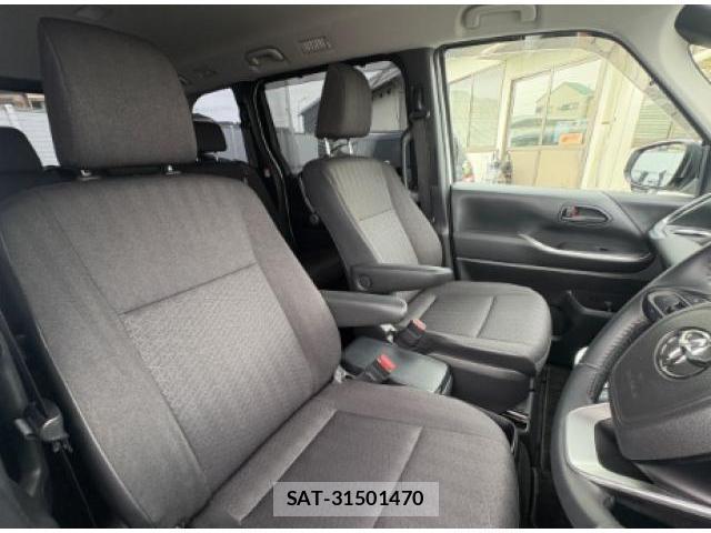 Toyota NOAH 2025-09 8873814-5