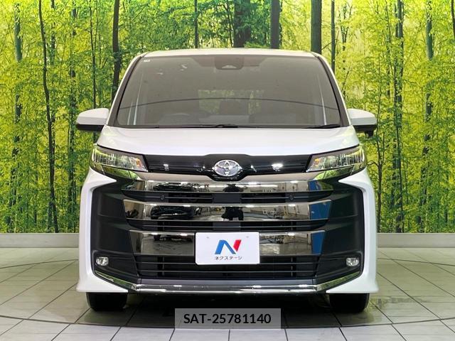 Toyota NOAH 2026-04 8873943-11