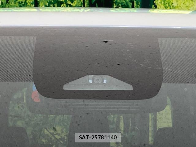 Toyota NOAH 2026-04 8873943-4