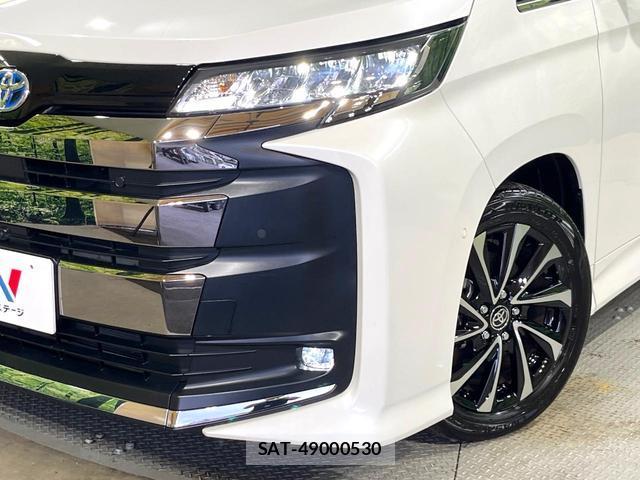 Toyota NOAH 2025-05 8874269-12