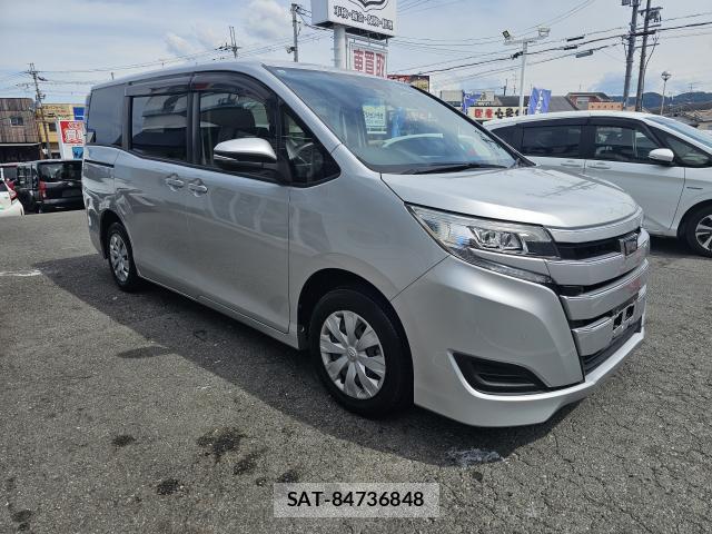 Toyota NOAH 2021-10 8874648-0