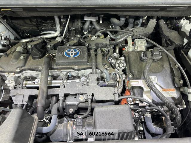 Toyota NOAH 2023-04 8874854-17