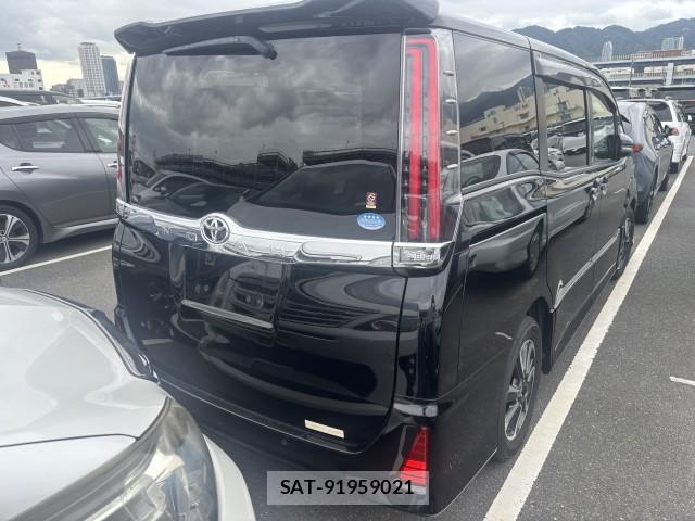 Toyota NOAH 2019-05 8875148-6