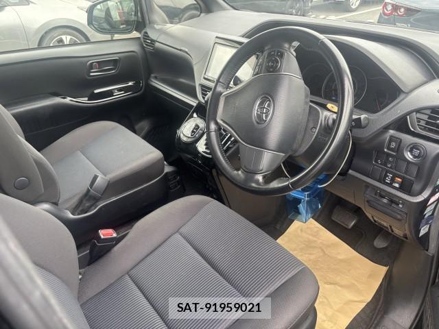 Toyota NOAH 2019-05 8875148-9