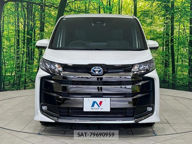 Toyota NOAH 2024-03 8875652-14