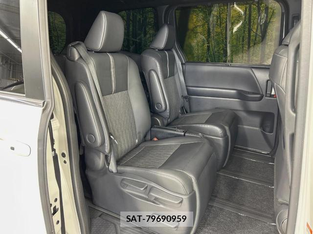 Toyota NOAH 2024-03 8875652-8