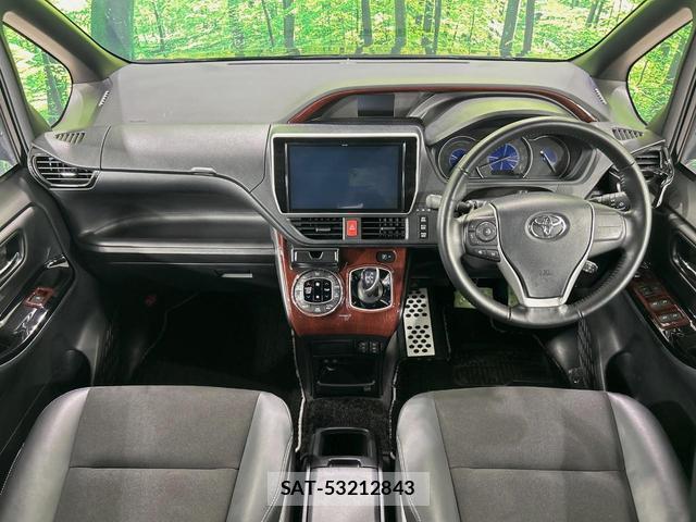 Toyota NOAH 2020-02 8875665-1