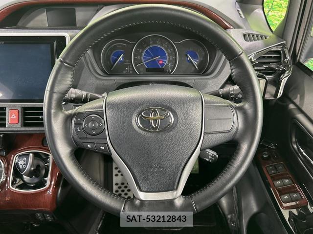 Toyota NOAH 2020-02 8875665-11