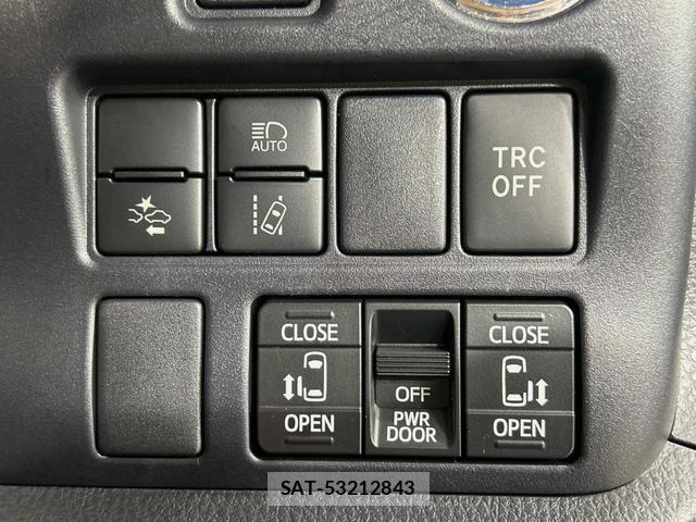 Toyota NOAH 2020-02 8875665-5