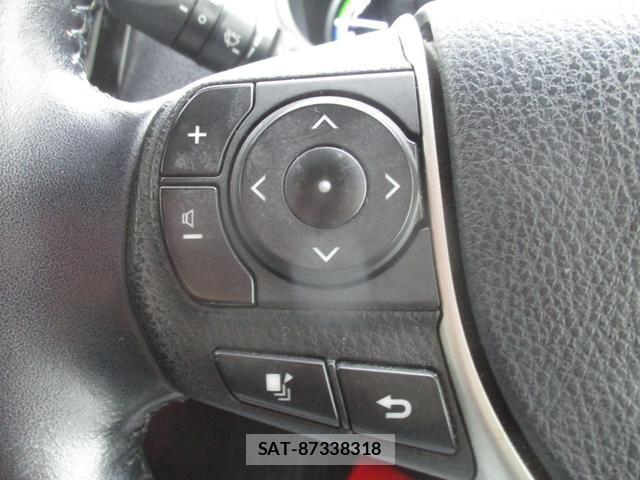 Toyota NOAH 2015-09 8875706-13