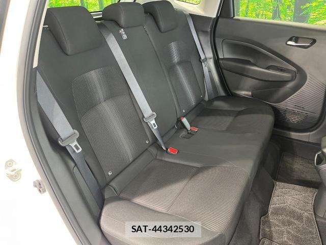 Nissan NOTE 2022-03 8873387-8
