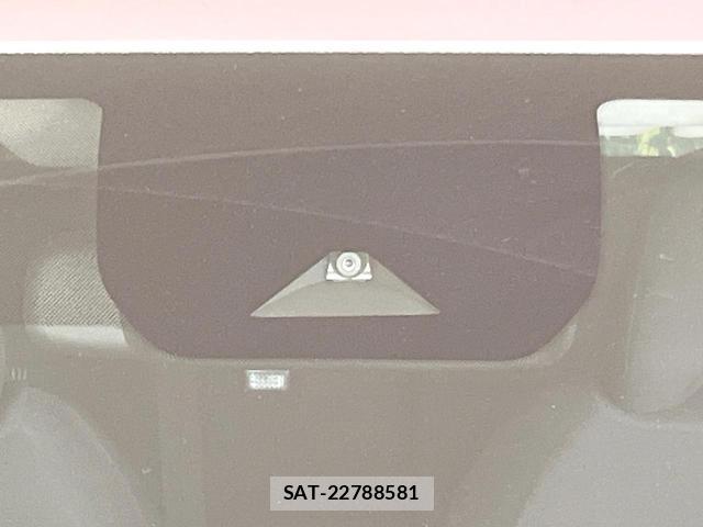 Nissan NOTE 2022-09 8874032-4