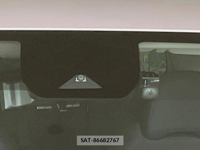 Nissan NOTE 2022-08 8874832-5