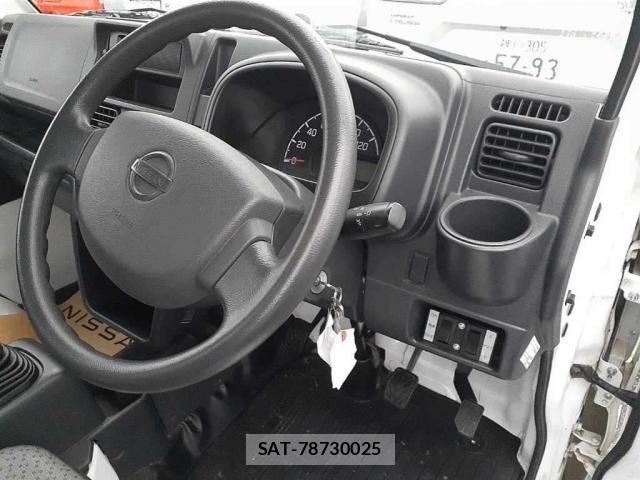 Nissan CLIPPER TRUCK 2022-03 8875075-2