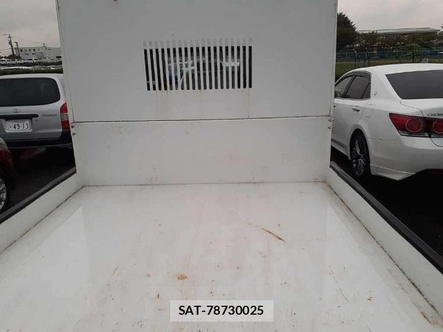 Nissan CLIPPER TRUCK 2022-03 8875075-9