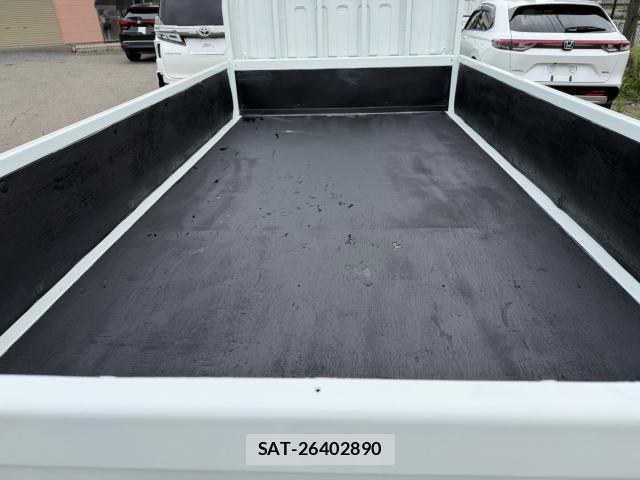 Nissan NT450 ATLAS 2018-11 8874049-4