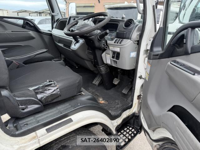 Nissan NT450 ATLAS 2018-11 8874049-5
