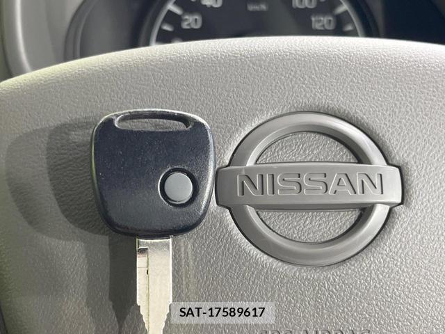 Nissan CLIPPER VAN 2024-01 8873625-5