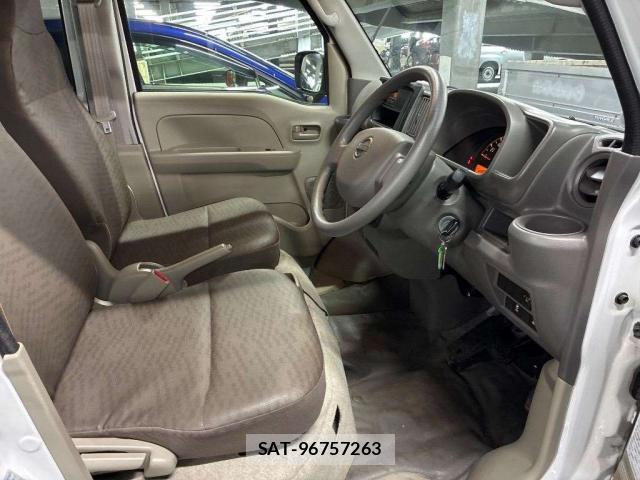 Nissan CLIPPER VAN 2023-03 8874985-5