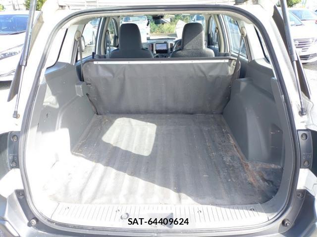 Nissan NV150 AD 2019-08 8872930-5