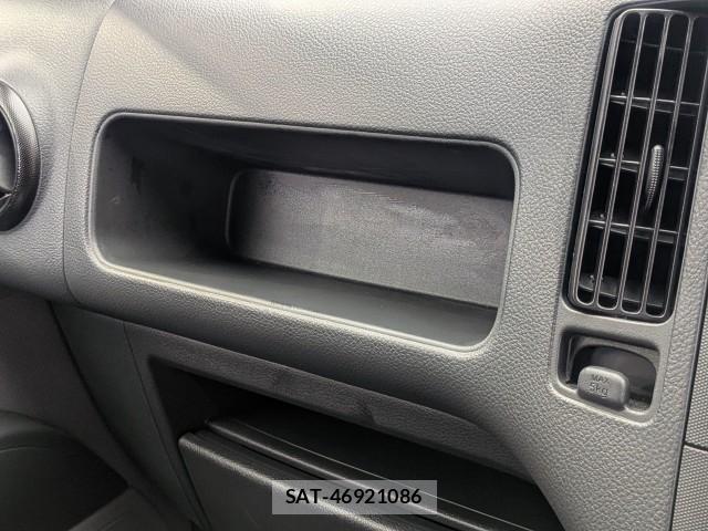 Nissan NV150 AD 2021-04 8873122-12
