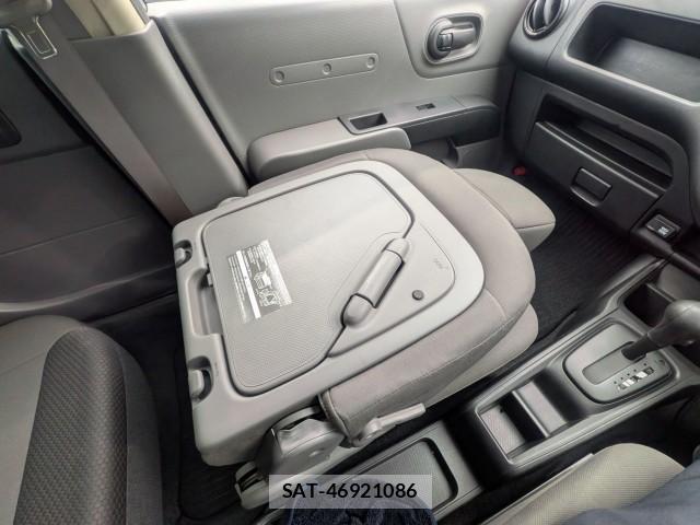 Nissan NV150 AD 2021-04 8873122-13