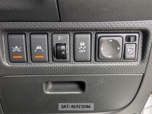 Nissan NV150 AD 2021-04 8873122-9