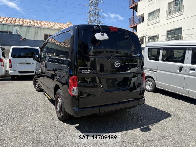 Nissan VANETTE VAN 2016-06 8875836-1