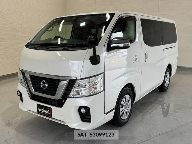 Nissan NV350 Caravan 2017-09 8873757-0