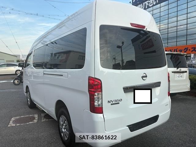 Nissan NV350 Caravan 2013-04 8874140-19