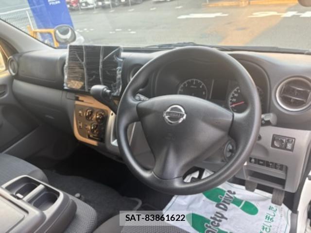 Nissan NV350 Caravan 2013-04 8874140-9