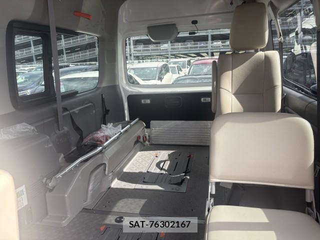 Nissan NV350 Caravan 2016-02 8875135-4