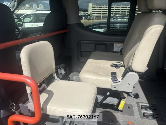Nissan NV350 Caravan 2016-02 8875135-6