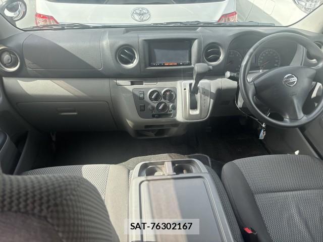 Nissan NV350 Caravan 2016-02 8875135-7