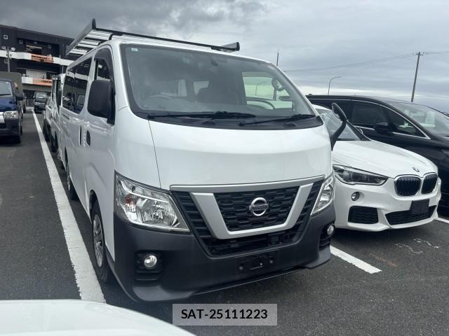 Nissan NV350 Caravan 2021-05 8875149-1