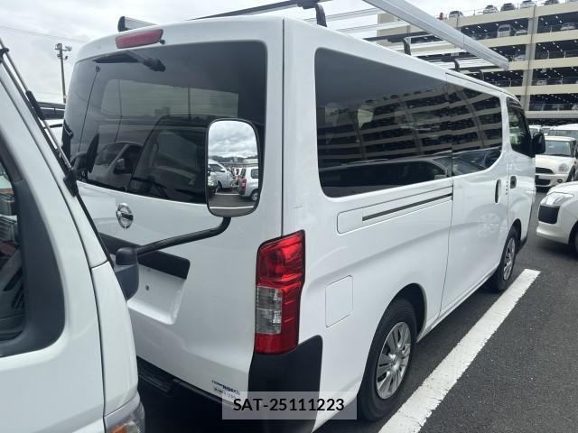 Nissan NV350 Caravan 2021-05 8875149-2