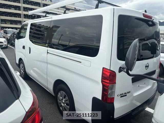 Nissan NV350 Caravan 2021-05 8875149-3