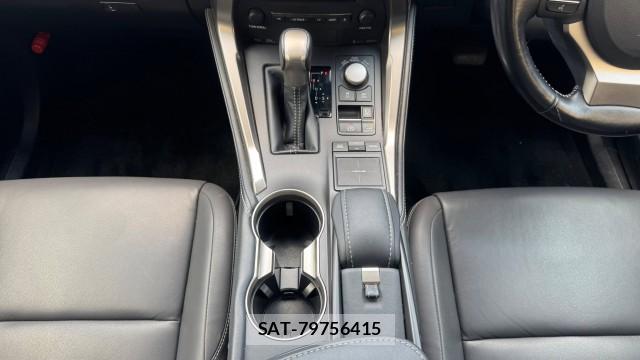 Lexus NX 2017-01 8874490-13