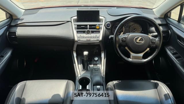 Lexus NX 2017-01 8874490-2