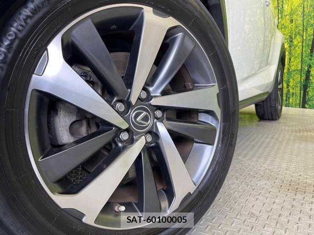 Lexus NX 2017-12 8875626-12