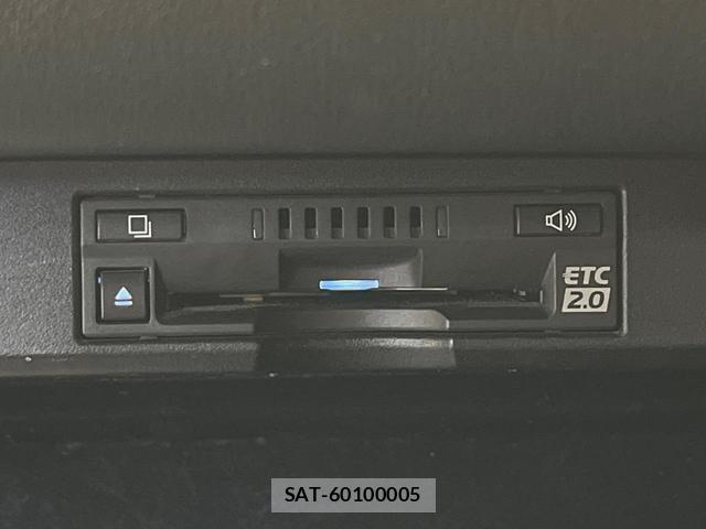 Lexus NX 2017-12 8875626-5