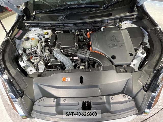 Mitsubishi OUTLANDER PHEV 2022-06 8873073-17