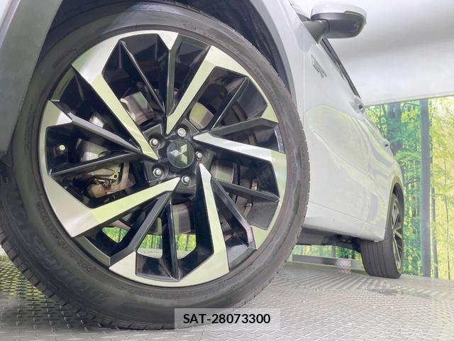 Mitsubishi OUTLANDER PHEV 2022-07 8873591-13
