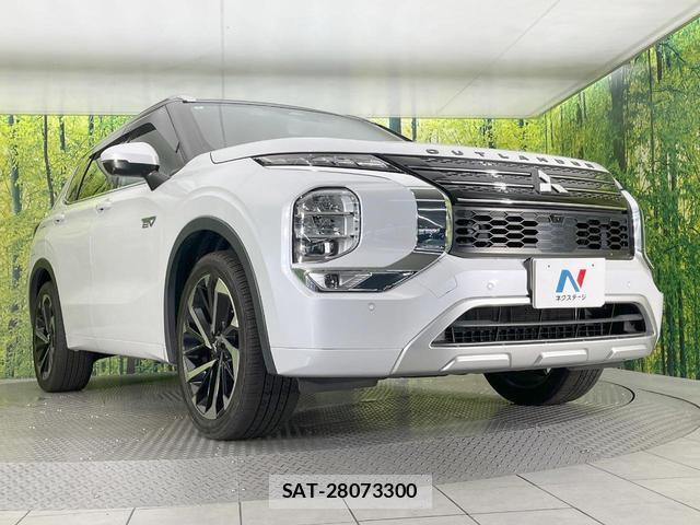 Mitsubishi OUTLANDER PHEV 2022-07 8873591-16