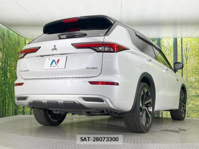 Mitsubishi OUTLANDER PHEV 2022-07 8873591-17