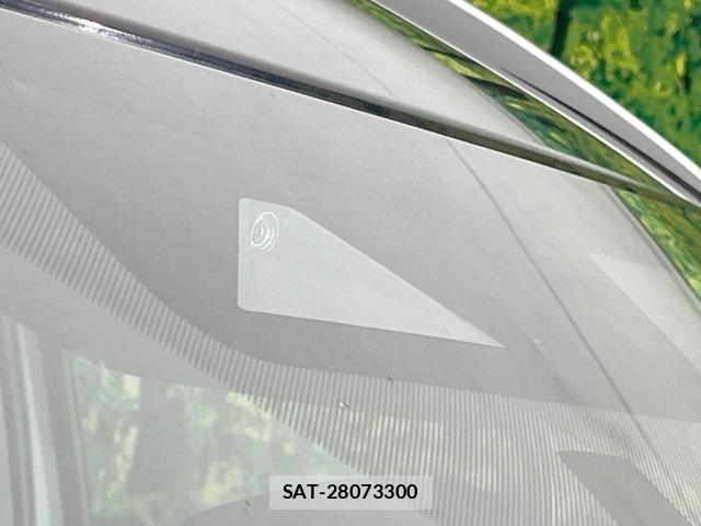 Mitsubishi OUTLANDER PHEV 2022-07 8873591-5