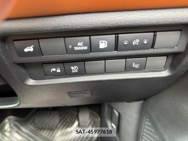 Mitsubishi OUTLANDER PHEV 2024-02 8874300-11